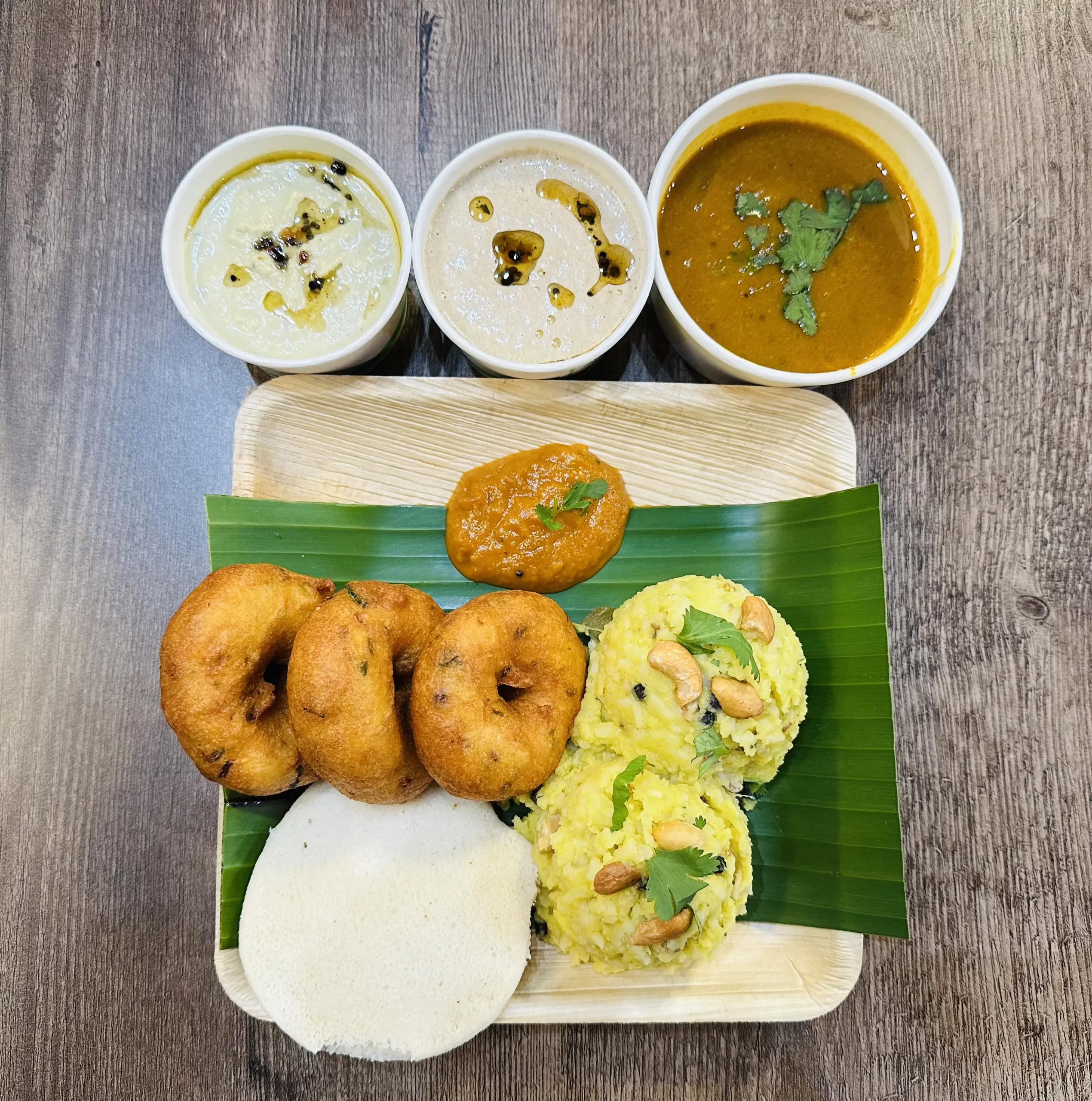 Vada(2)Idli(1)Pongal